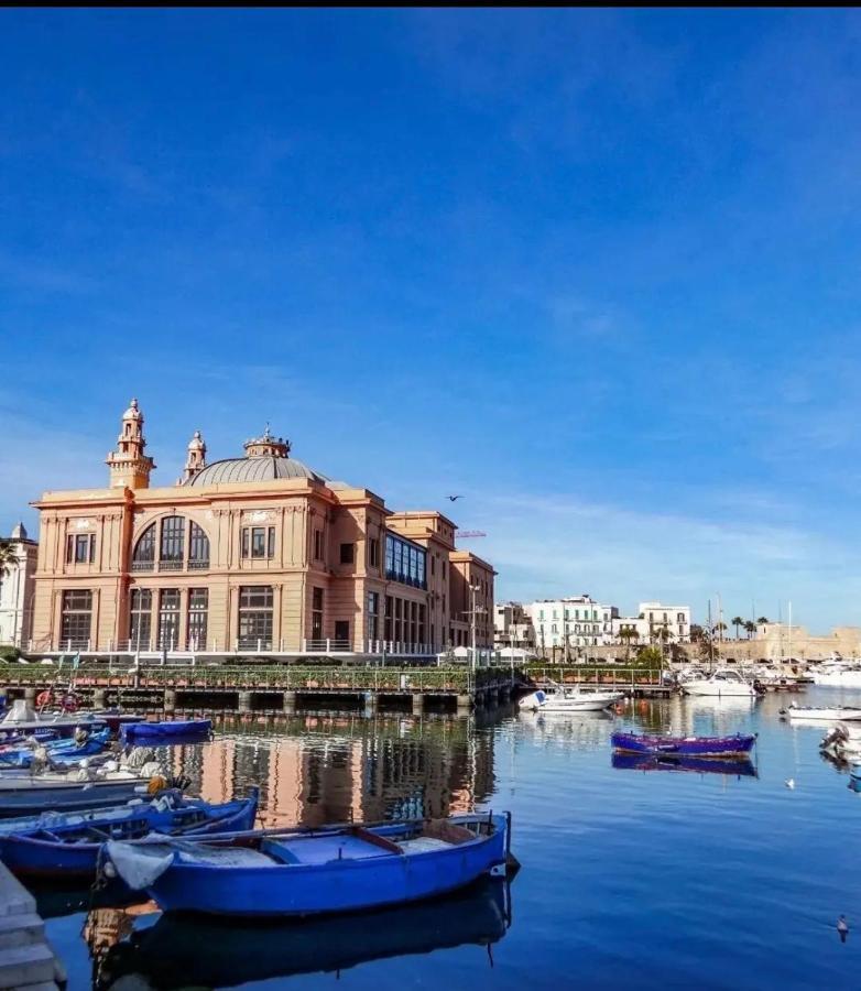 Annamaria - Central Station Charming Accommodation Bari Exterior photo