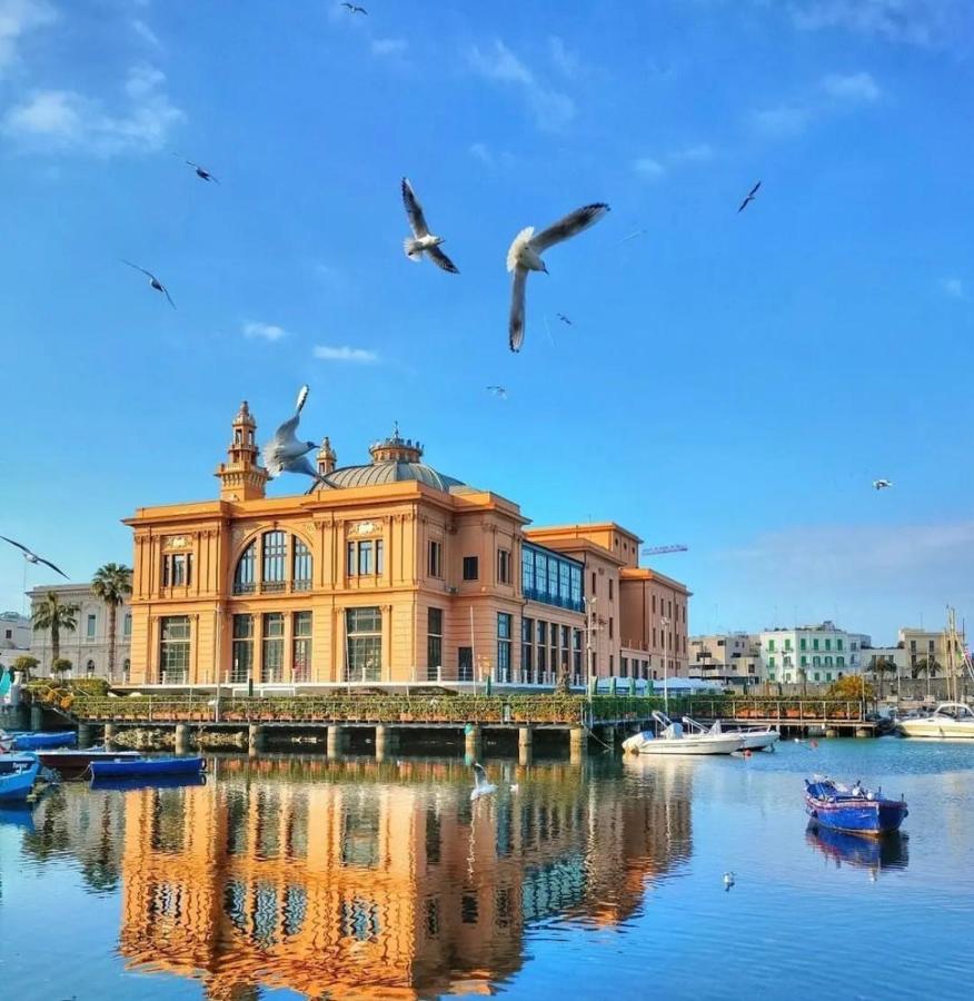 Annamaria - Central Station Charming Accommodation Bari Exterior photo